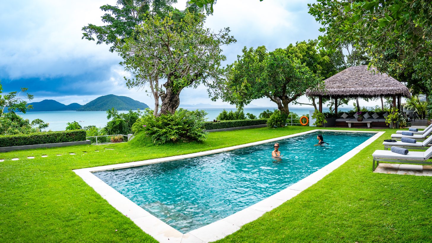Private pool villa with sea view in Koh Samui