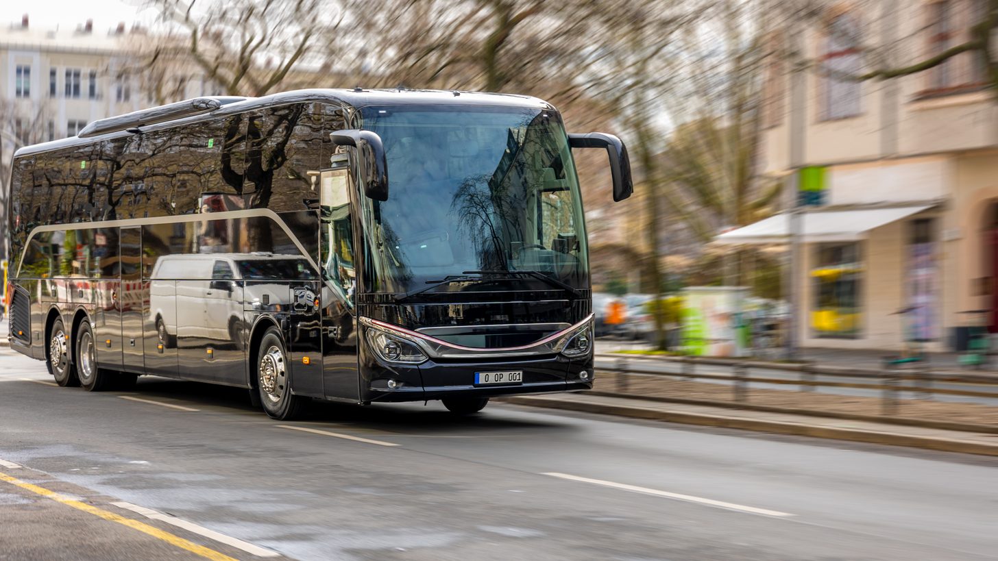 Ground Transport Economics in Thailand: Costing Transfers, Coaches & the Traffic Buffer — A Thailand DMC Guide for Travel Agents