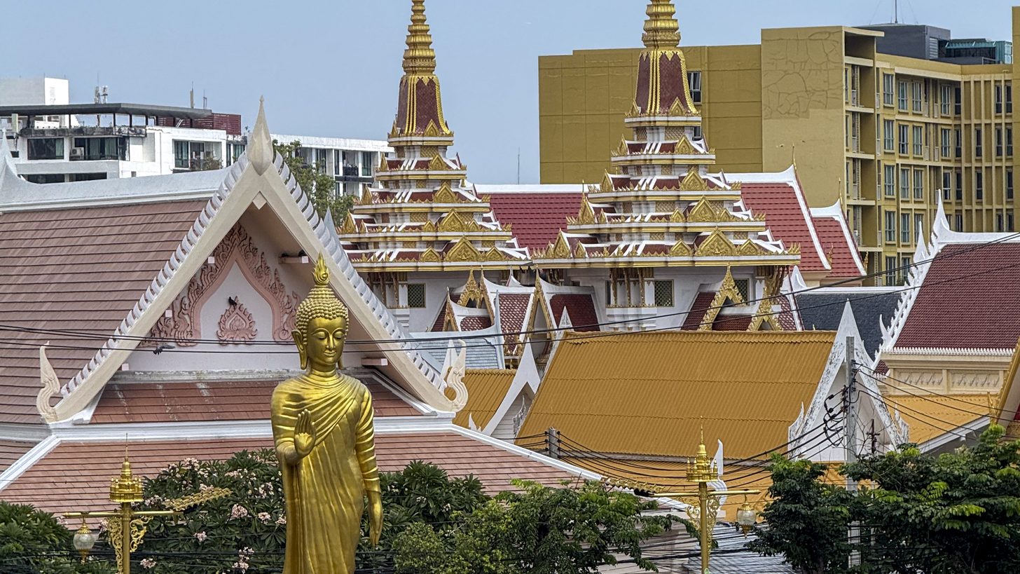 Who Cancels the Boat Day: Weather Calls on Thailand Programmes
