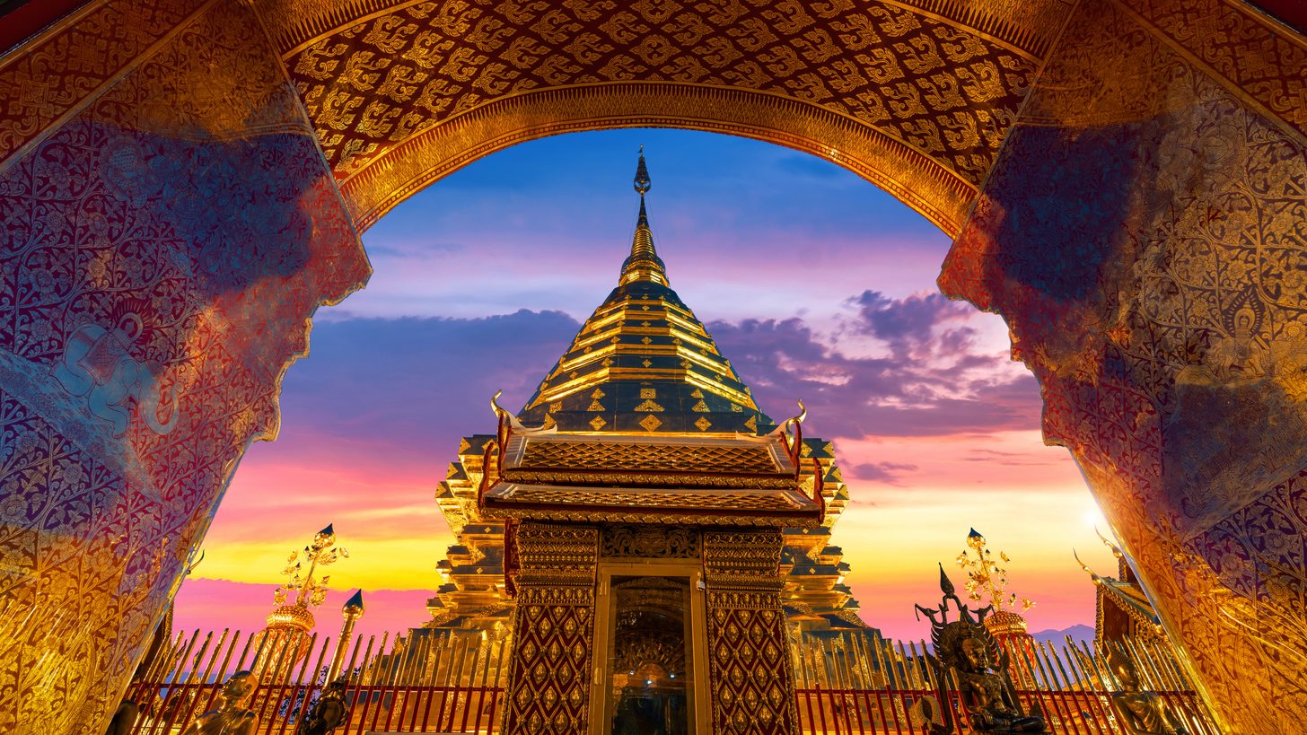 The golden temple of Wat Phra That Doi Suthep above Chiang Mai