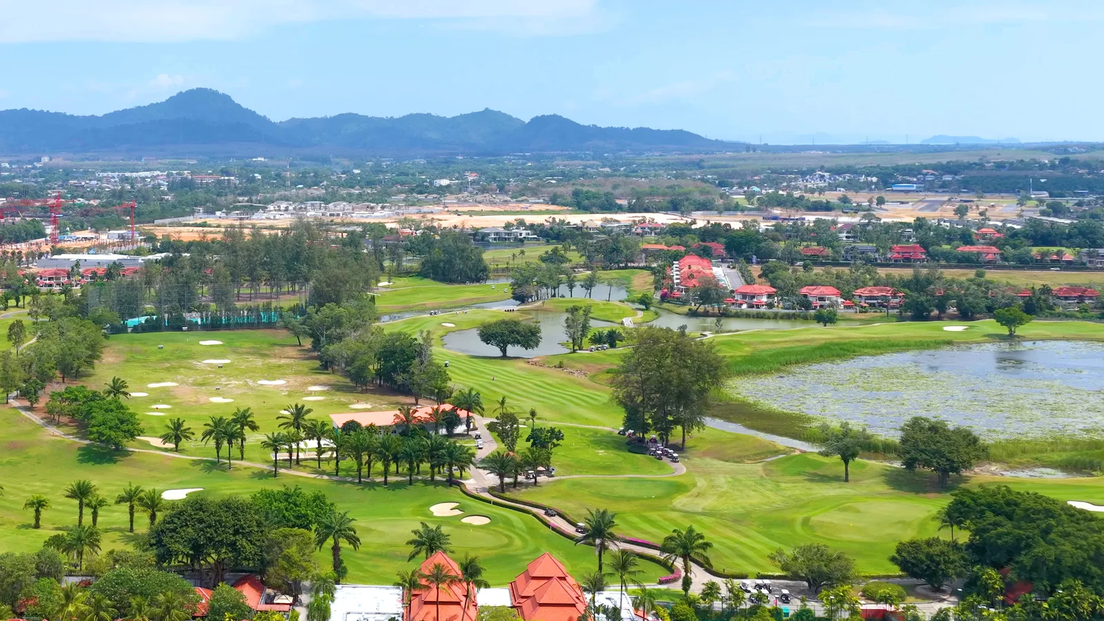 Aerial view of a championship golf resort in Phuket, Thailand — Explera DMC golf tourism