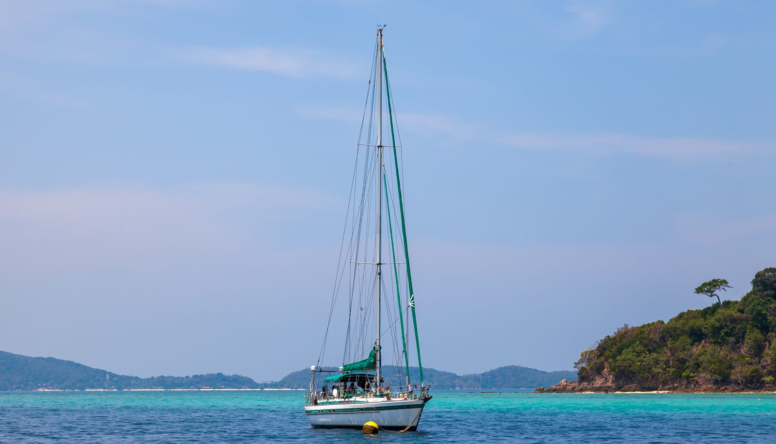 Private yacht and catamaran charters in Thailand