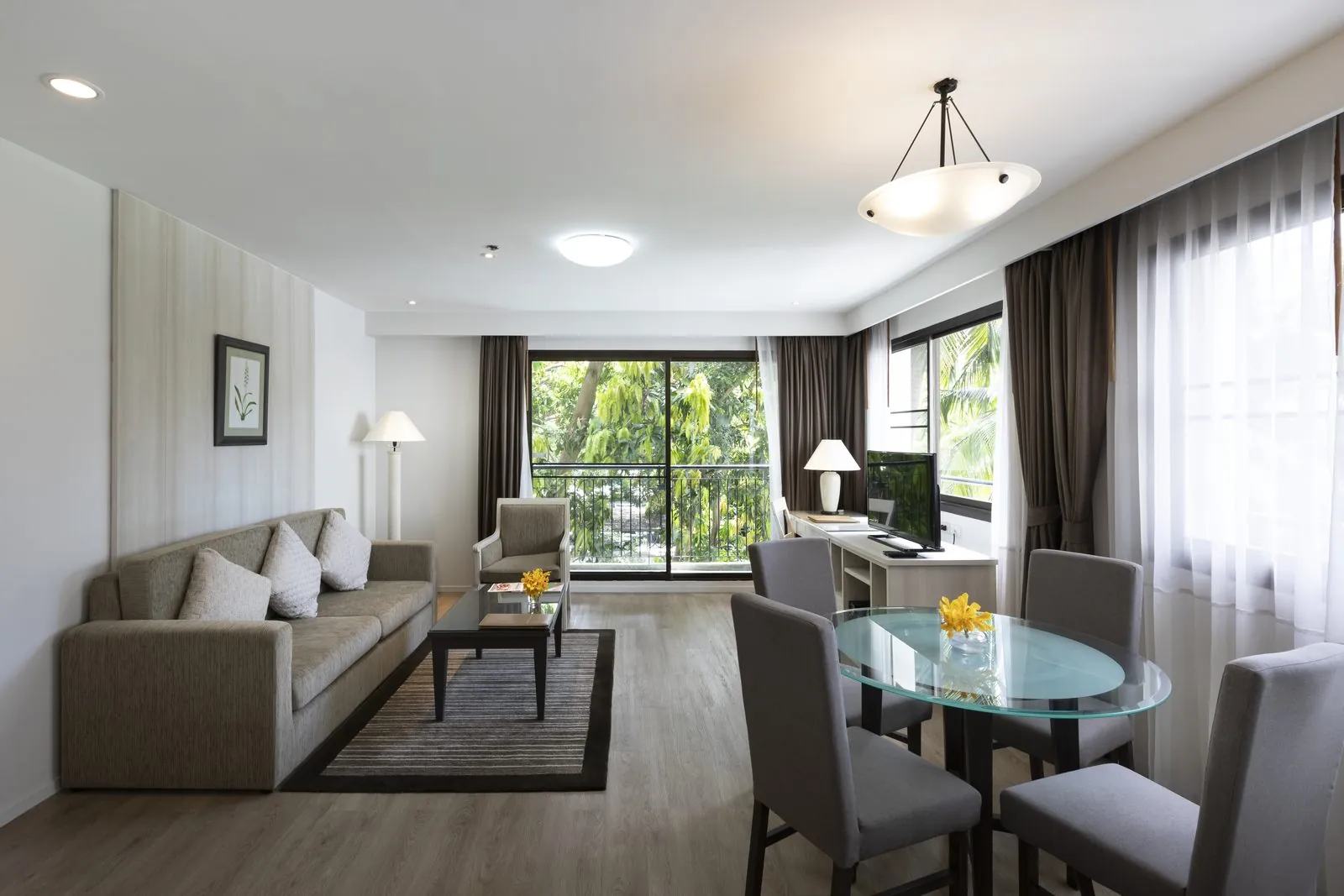 One Bedroom Suite living and dining area at Kantary Bay Hotel, Sriracha