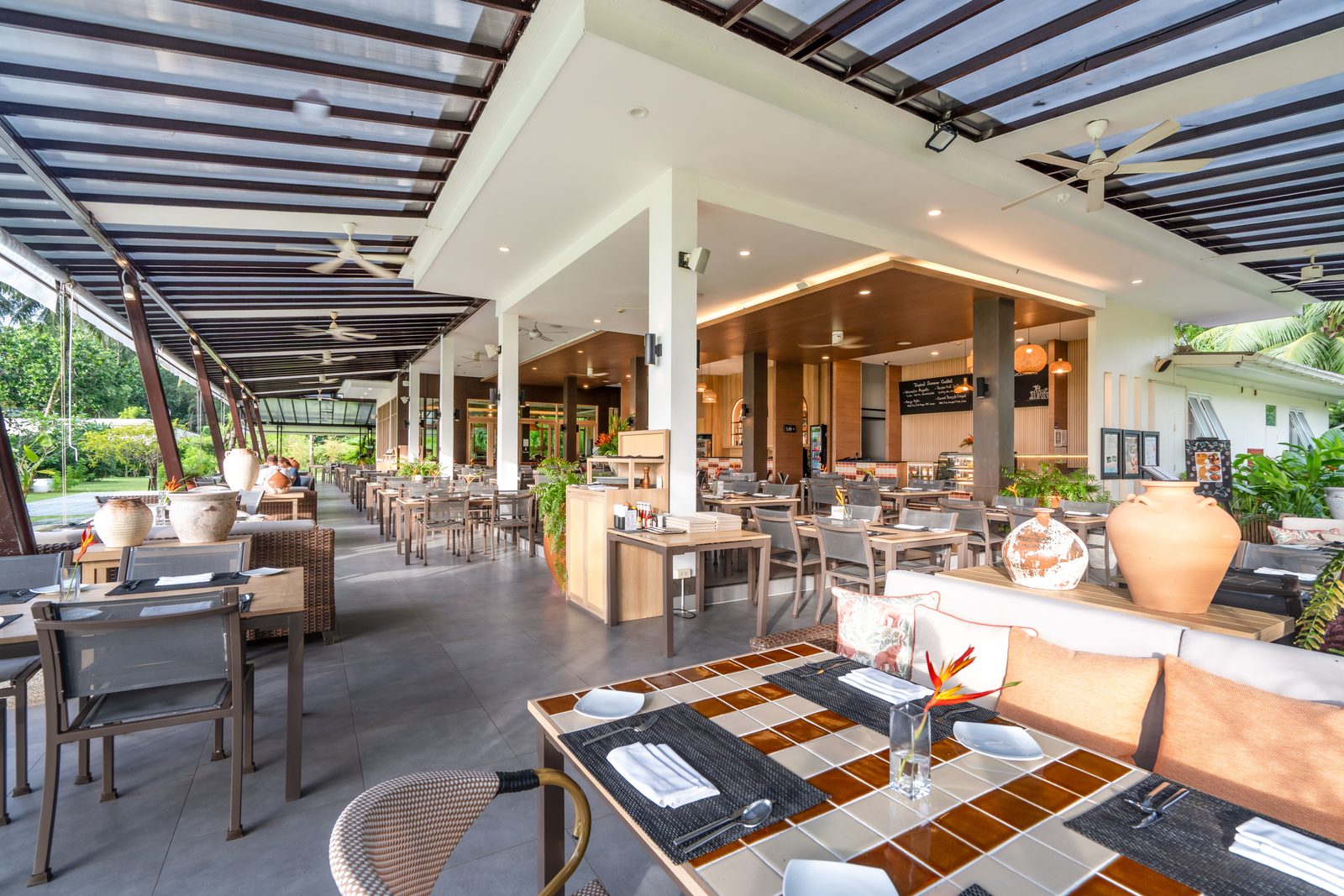 Café Andaman open-air restaurant at Kantary Beach Hotel, Khao Lak