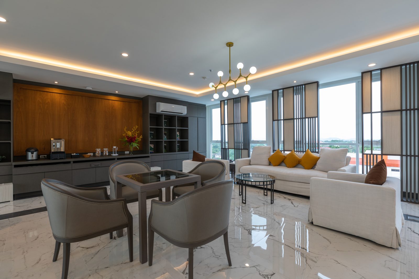 Executive Lounge seating area at Kantary Hotel, Ban Chang