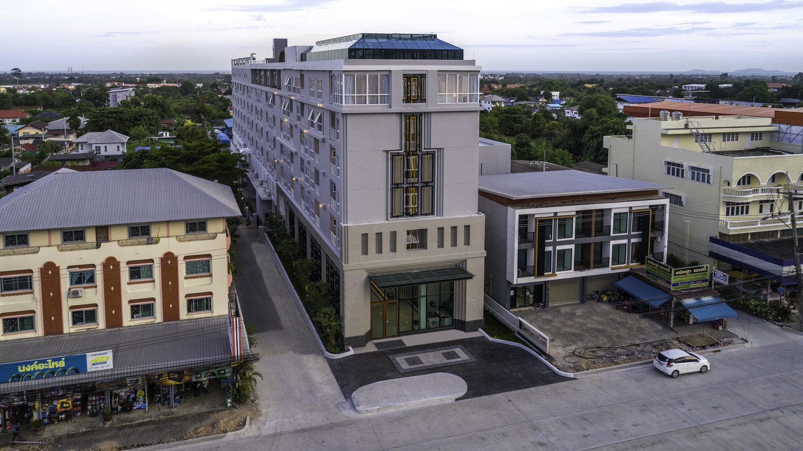 Aerial view of Kantary Hotel, Ban Chang on the main road in Ban Chang, Rayong