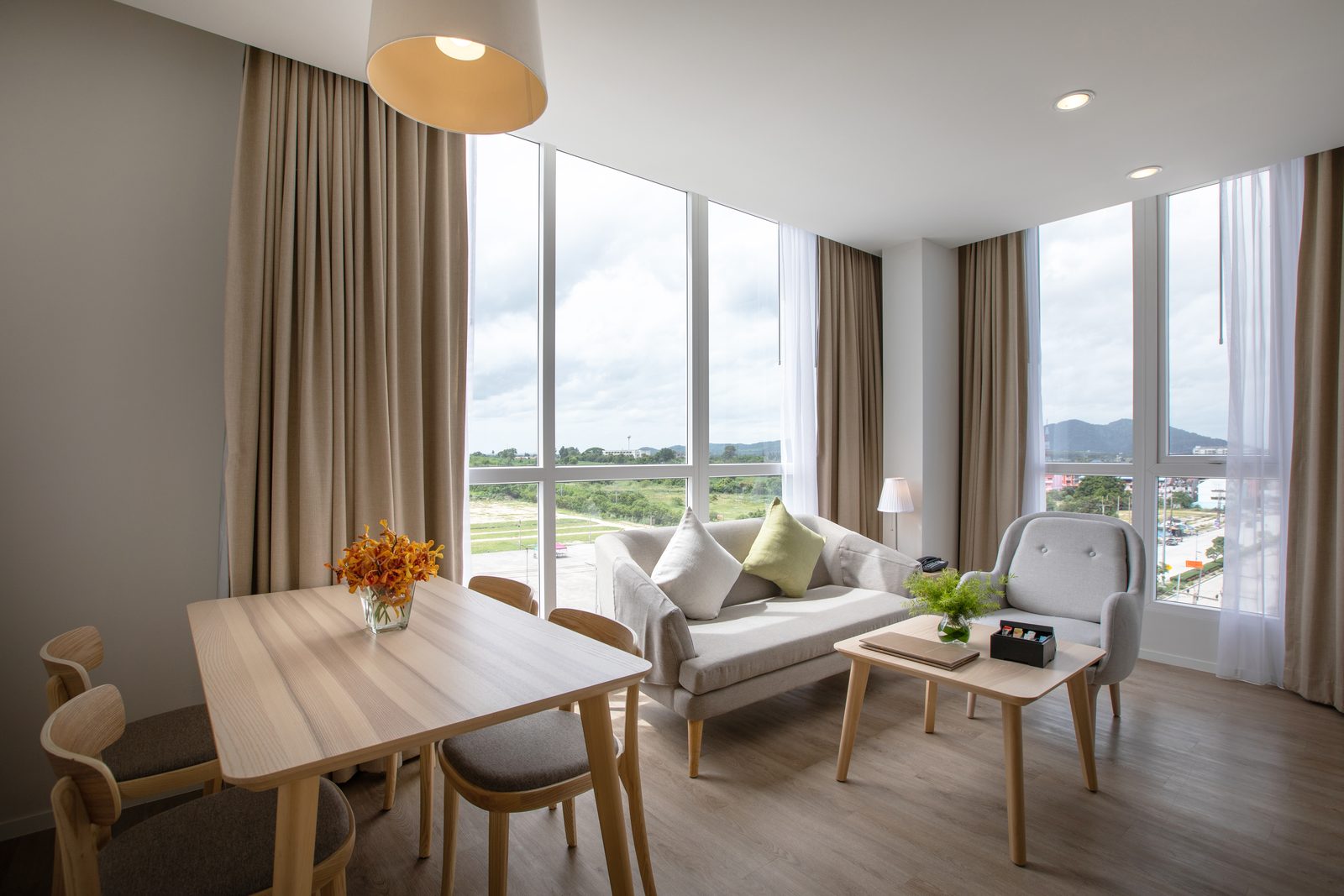 One Bedroom Suite living and dining area at Kantary Hotel, Ban Chang