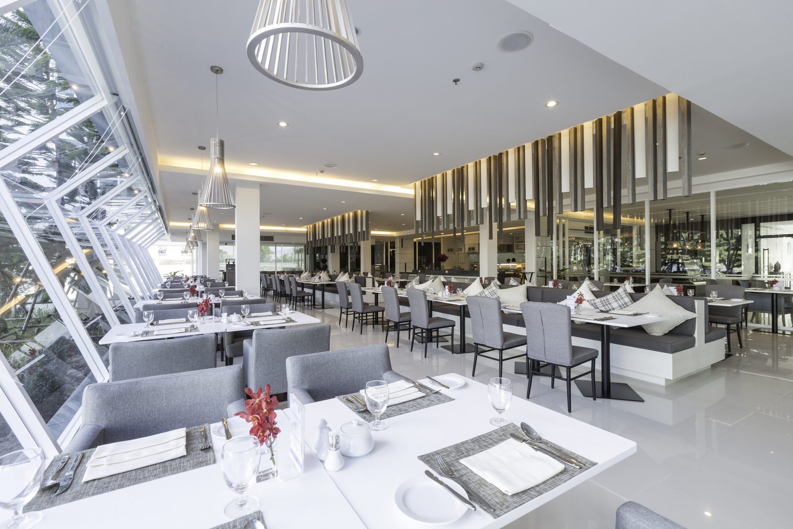 The Orchard Restaurant dining room at Kantary Hotel, Bangpakong