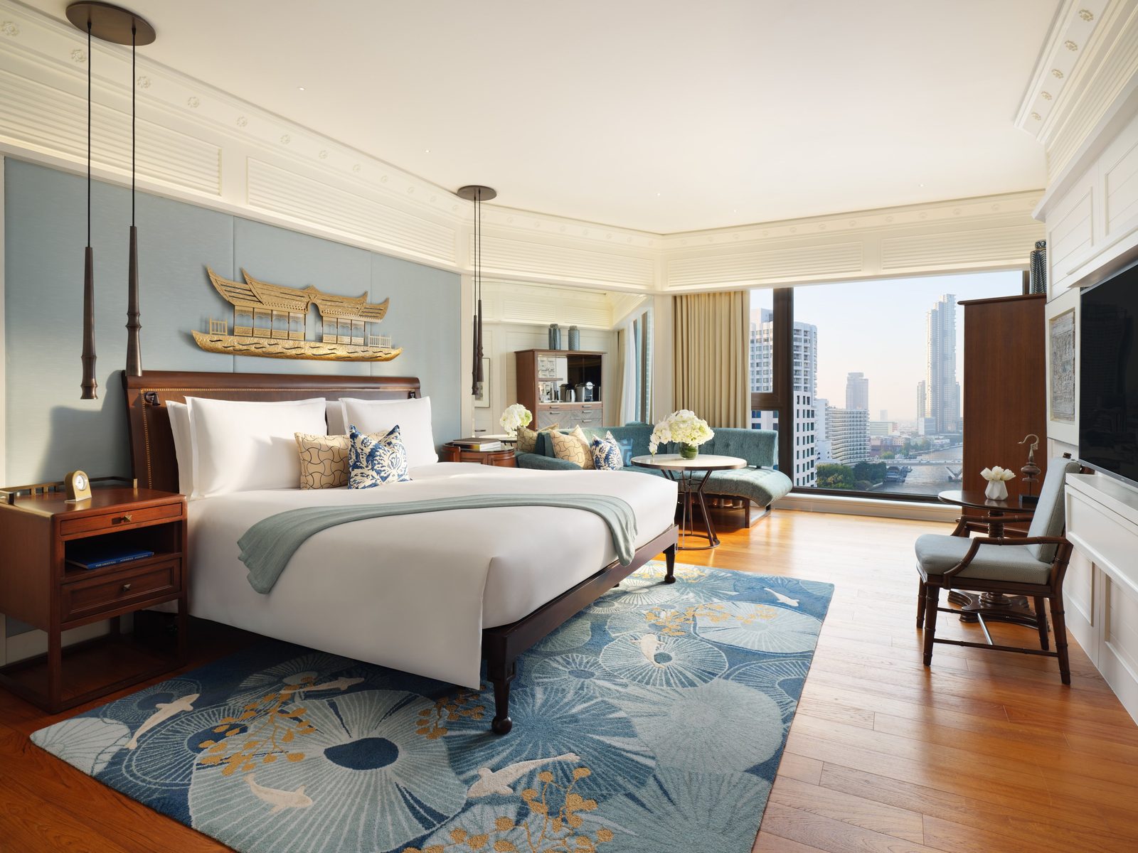 Deluxe Premier Room with king bed and city view at Mandarin Oriental, Bangkok