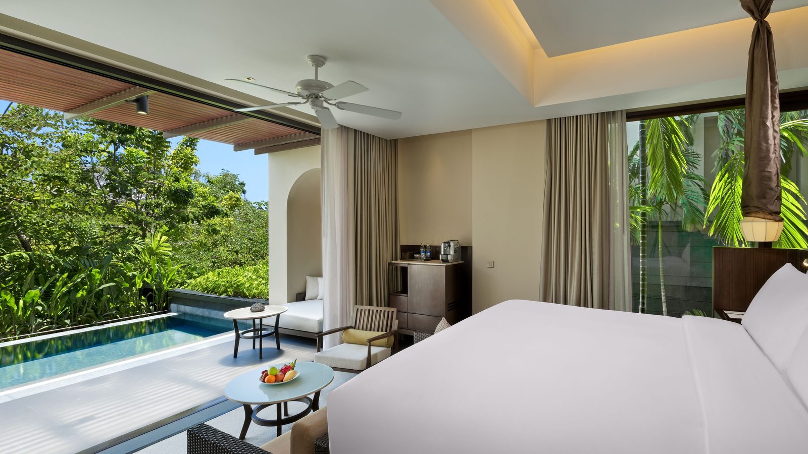 Jungle Suite with king bed and plunge pool terrace at Vana Belle, Koh Samui